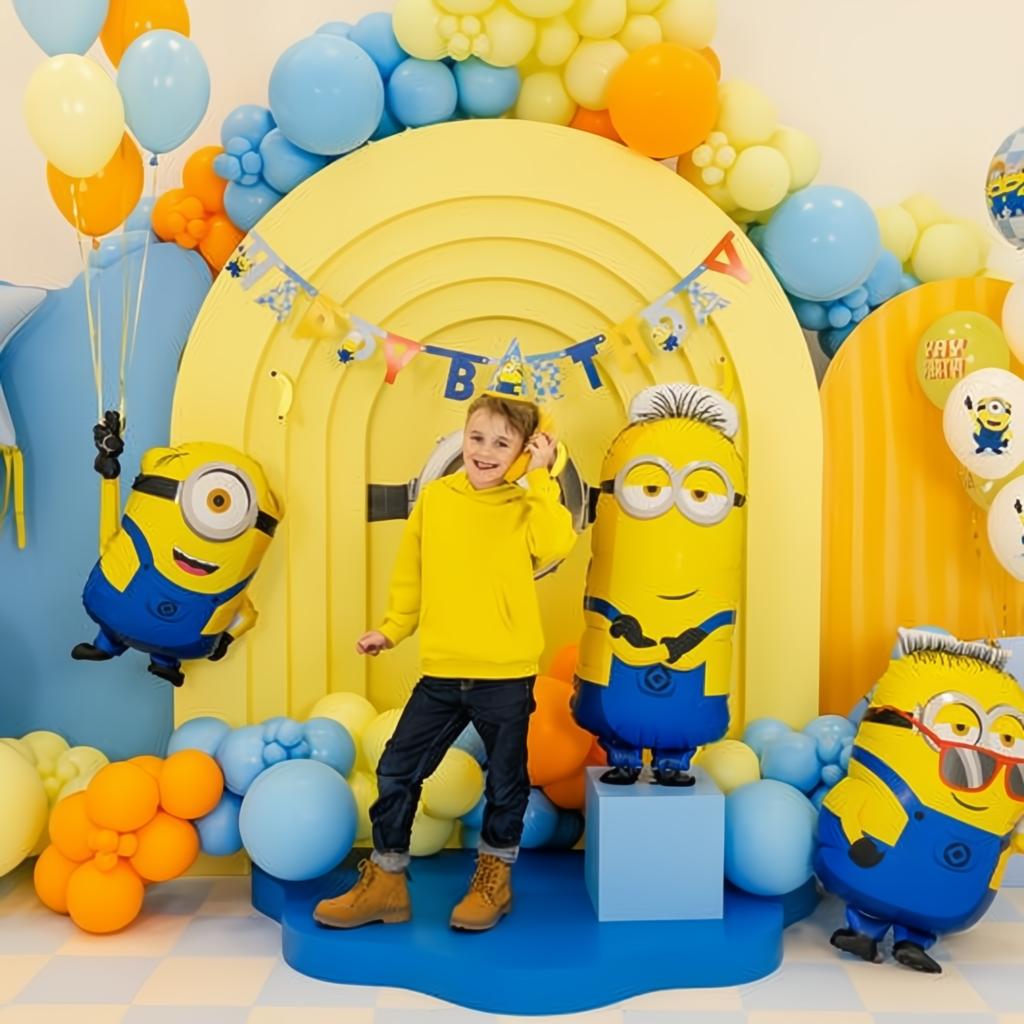 Folienballon Stern mit Quasten Minions, 72x72 cm PartyDeco 4 fiestastore