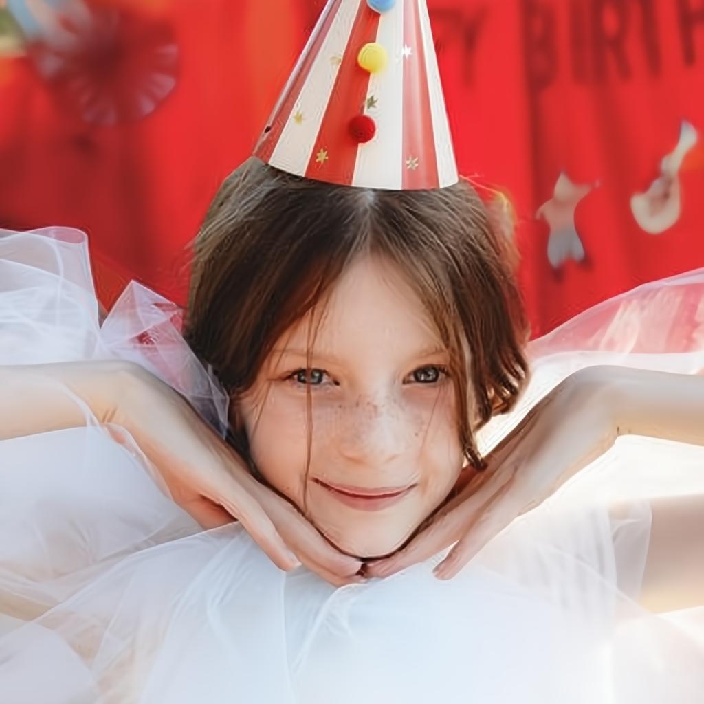Hüte mit Pompons, 16 cm Paperhüte / Partytröten PartyDeco 4 fiestastore
