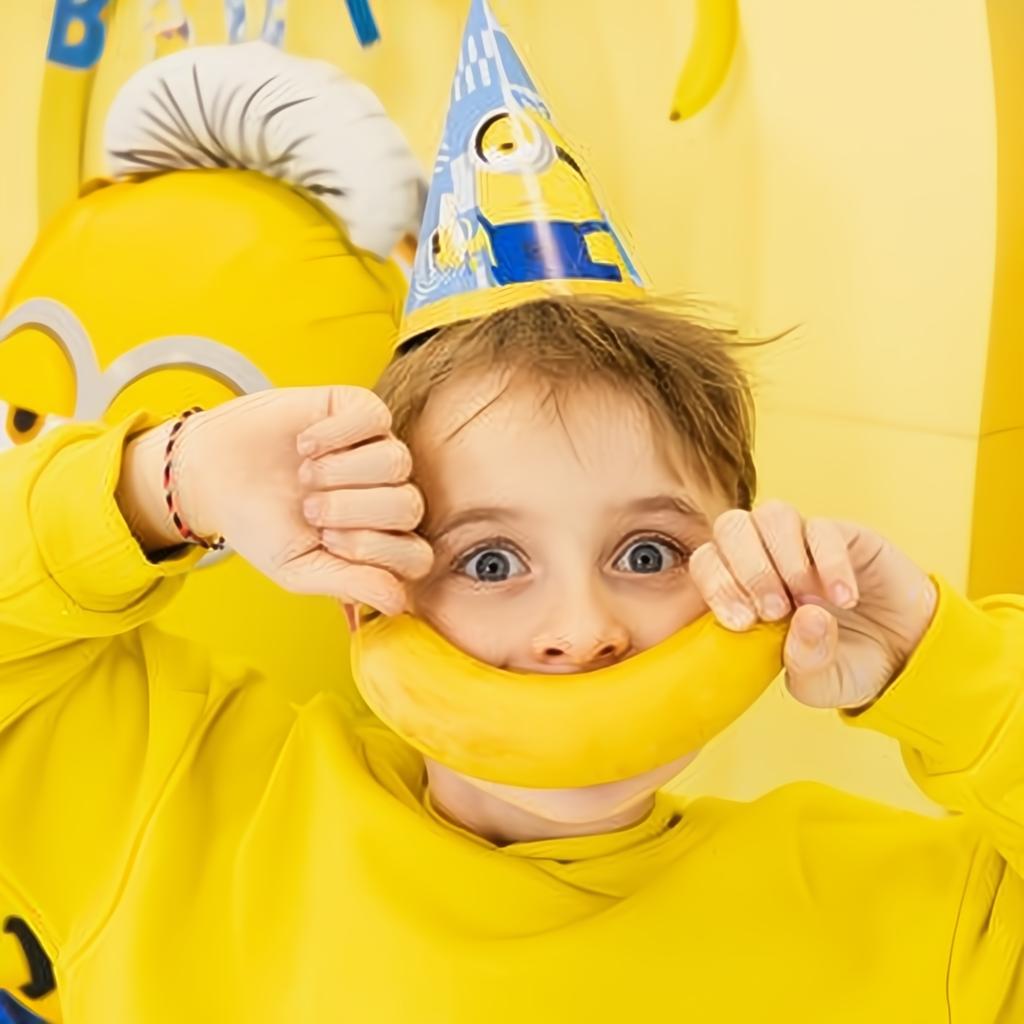Partyhütchen Minions, 16 cm PartyDeco 4 fiestastore